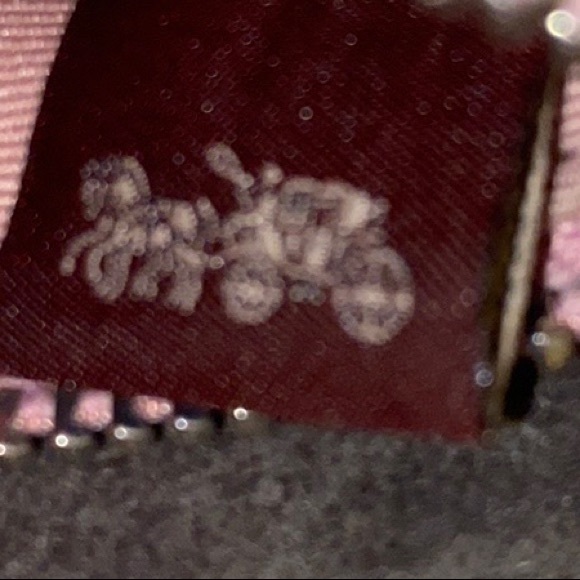 Light Blush Coach Leather Wallet - Picture 5 of 5